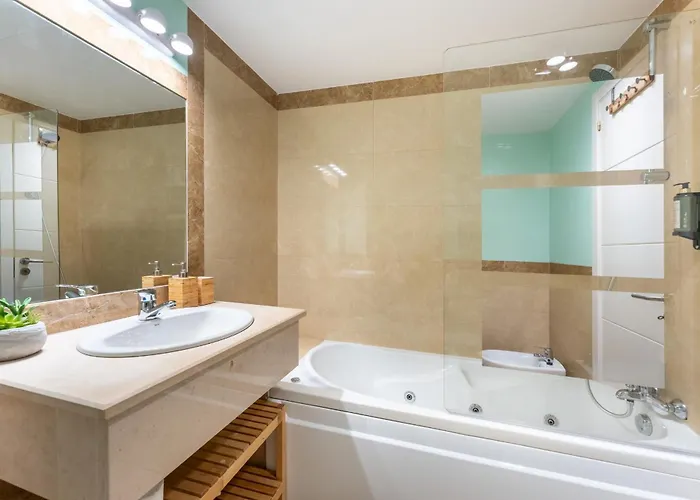 Serene Ocean 1 Bdr With Patio By Lovelystay Apartament