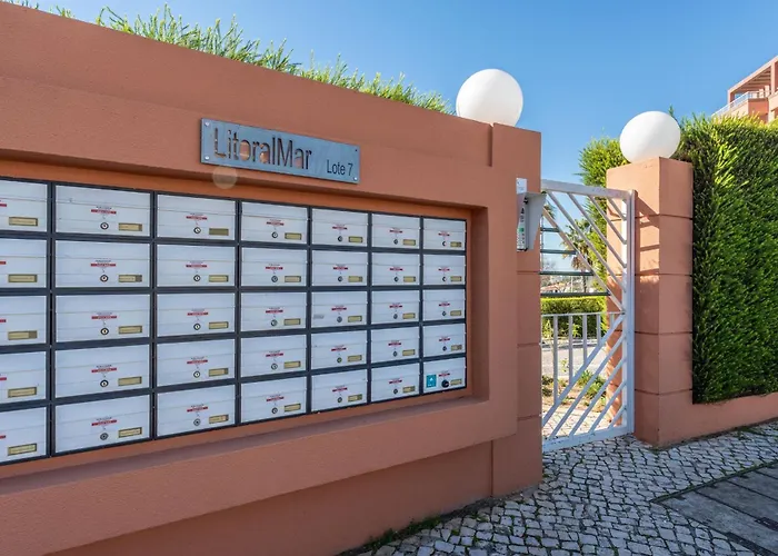 Serene Ocean 1 Bdr With Patio By Lovelystay * Portimão